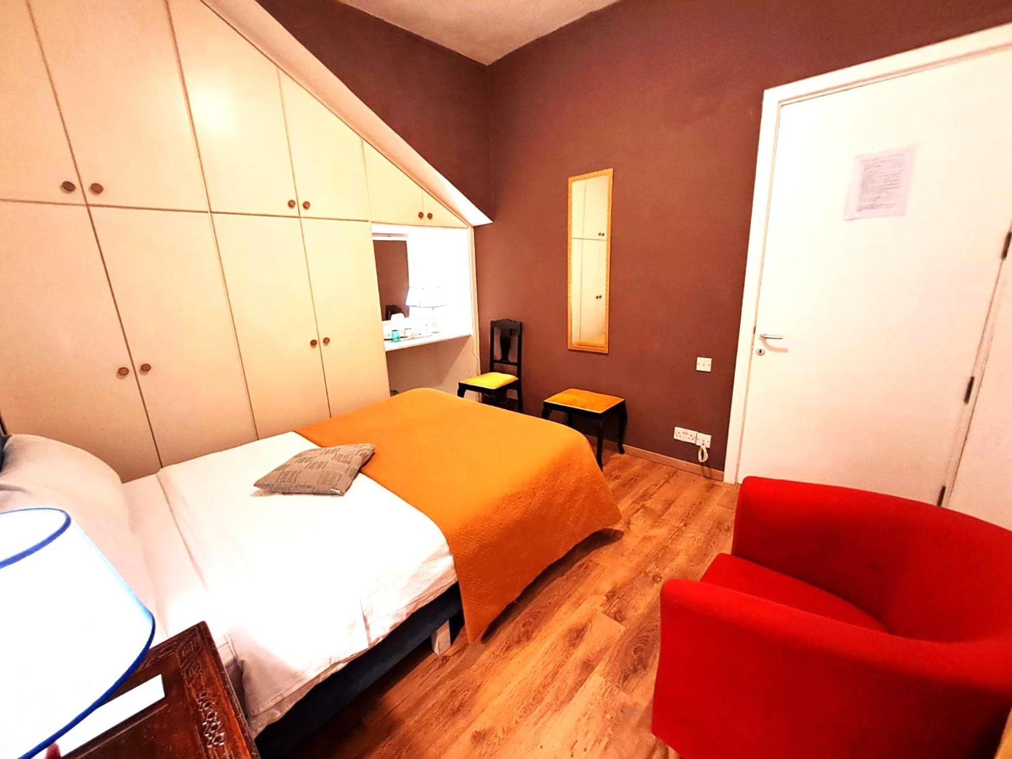 Rotas B Bed & Breakfast Saint Julian's Ngoại thất bức ảnh